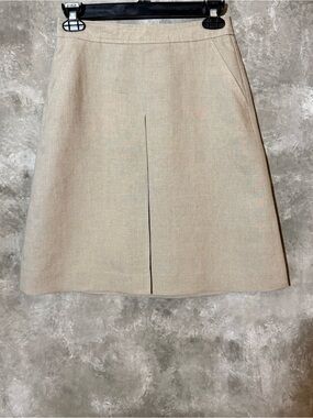 Uniqlo Light Beige A-Line Linen Skirt with Front Pleat (NWOT) (Love 24)
